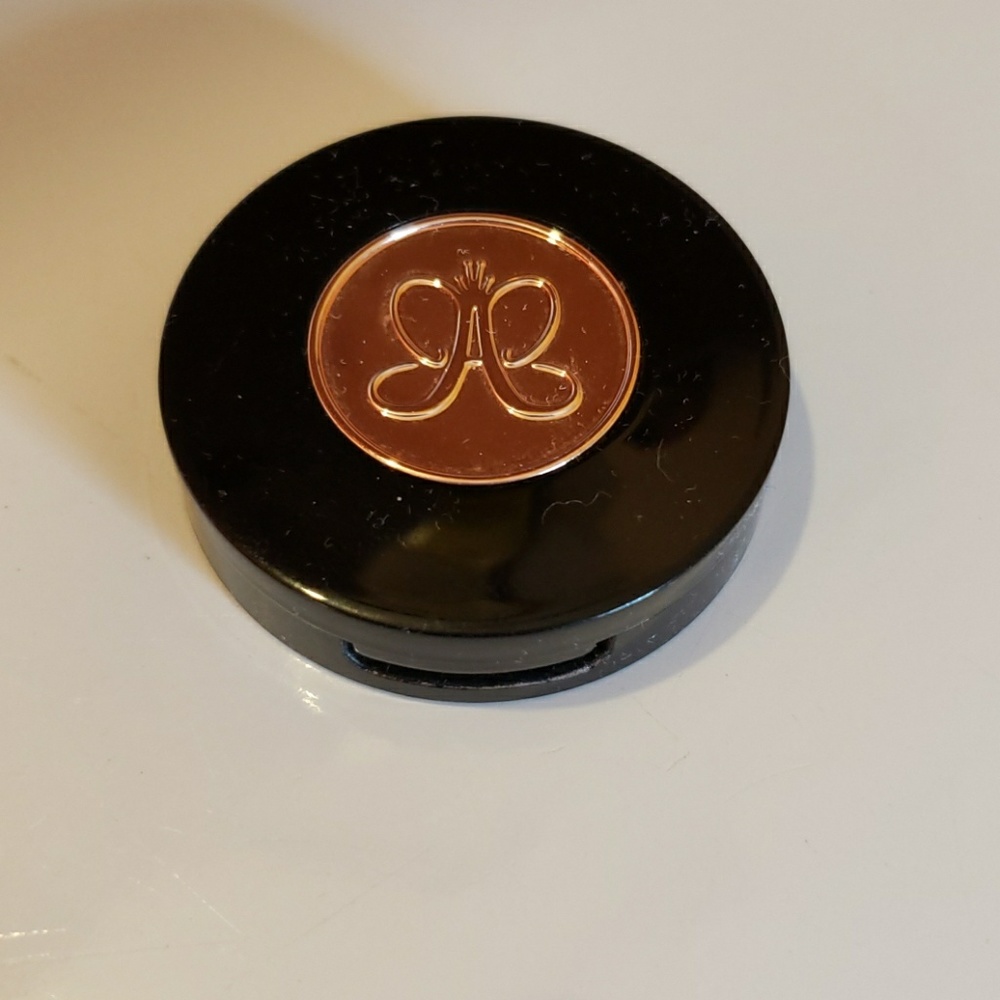 Anastasia Beverly Hills brow powder auburn